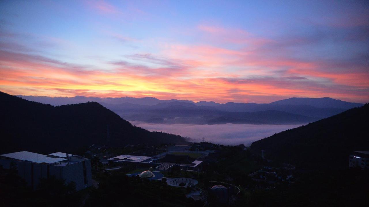 Sancheong Korean Medicine Family Hotel 外观 照片