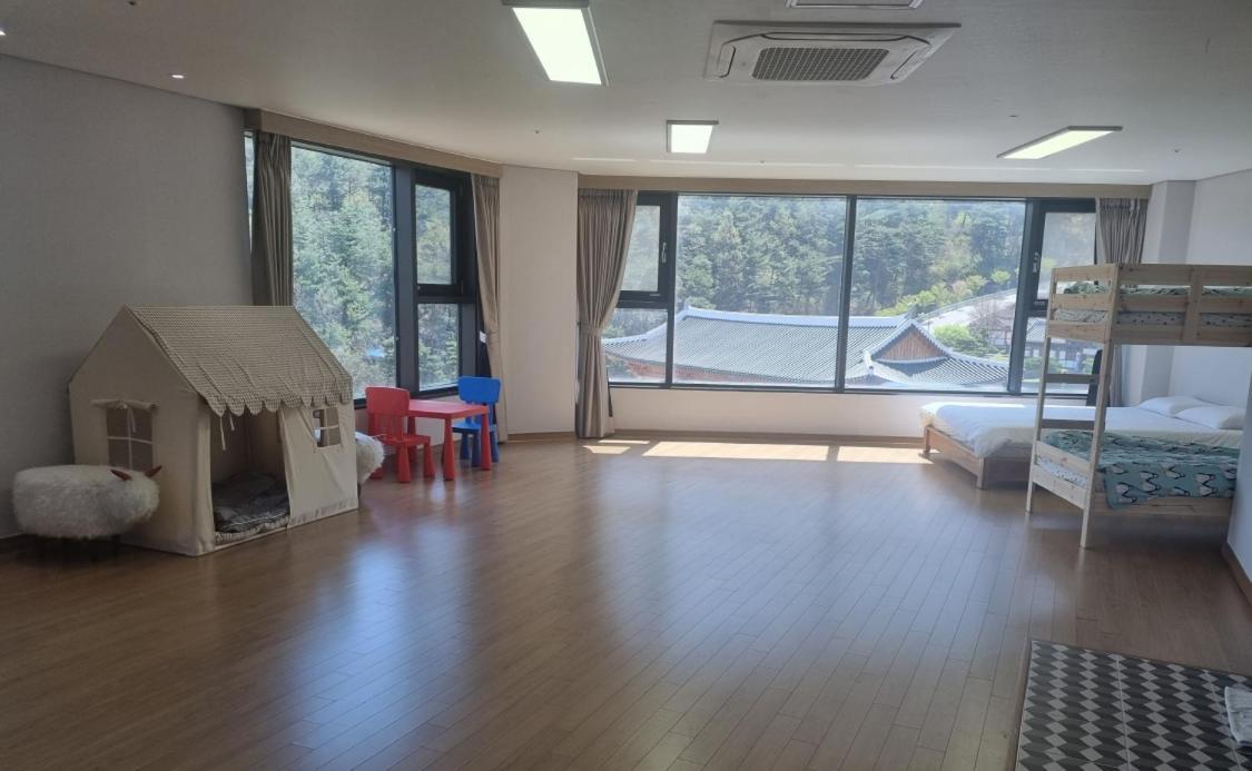 Sancheong Korean Medicine Family Hotel 外观 照片